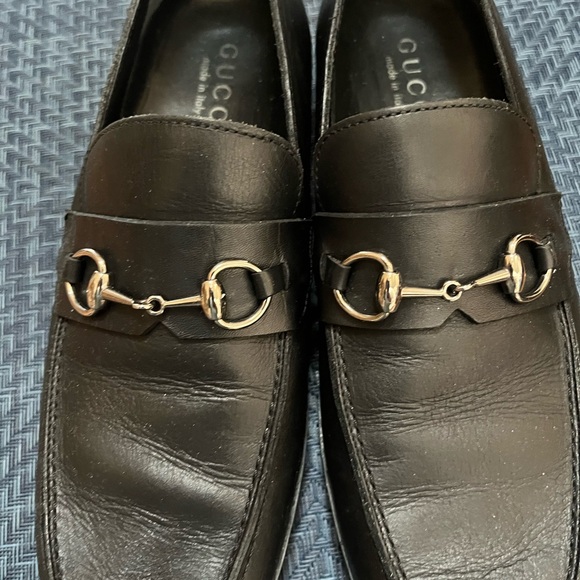 Gucci Women’s Black Leather Loafers - Picture 4 of 9